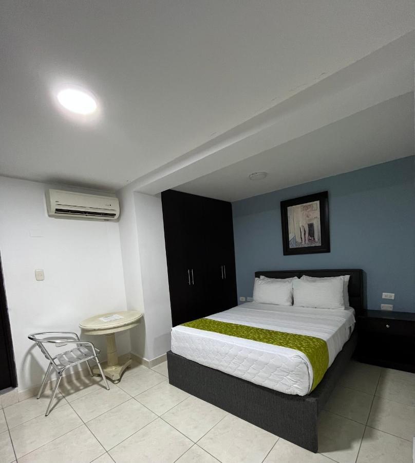 Hotel Tupinamba Neiva Неива Екстериор снимка